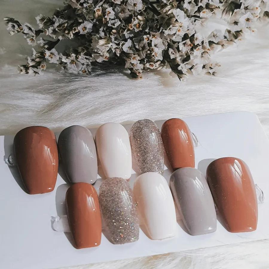 Salon Press-On Nails